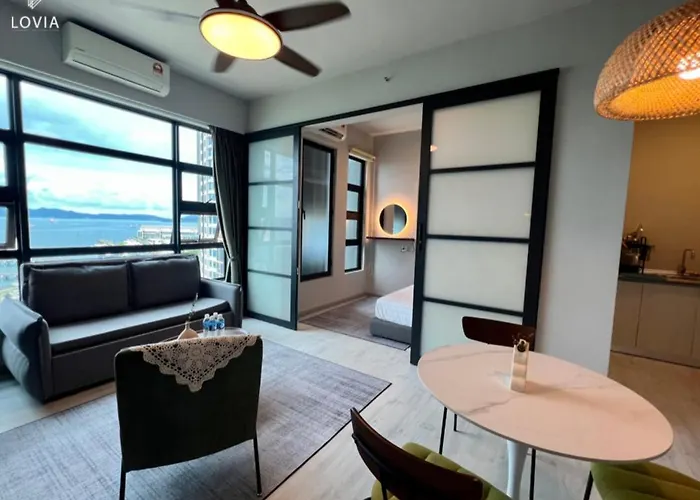Jesselton Quay Kk Sea View Or City View By Lovia