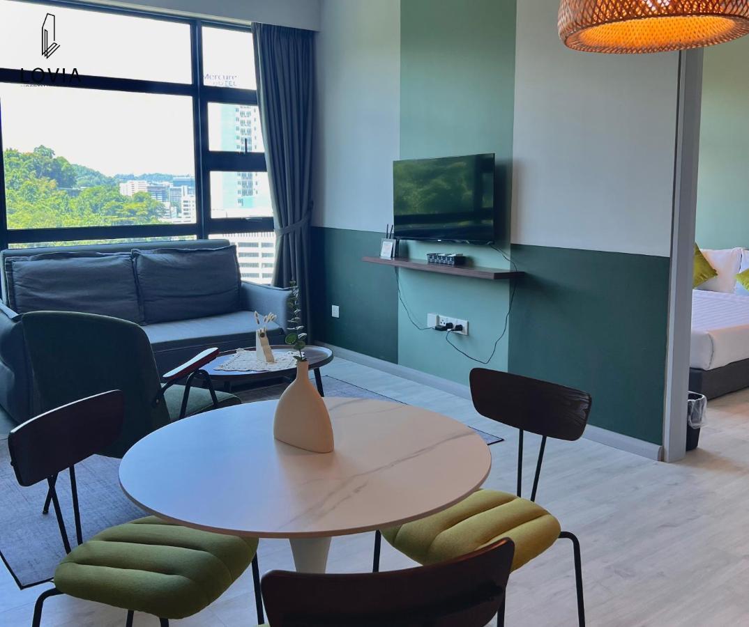 Jesselton Quay Kk Sea View Or View By Lovia Apartment *